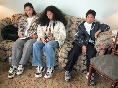Grandson & Grandaughters (420 KB)
