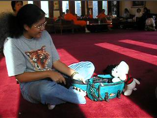 Tuck-of-War (8.4 MB !!!!! But worth the loading)